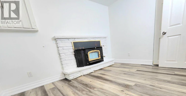 BSMT-764 Gorham Street, Newmarket, ON, L3Y 1L6 - 6