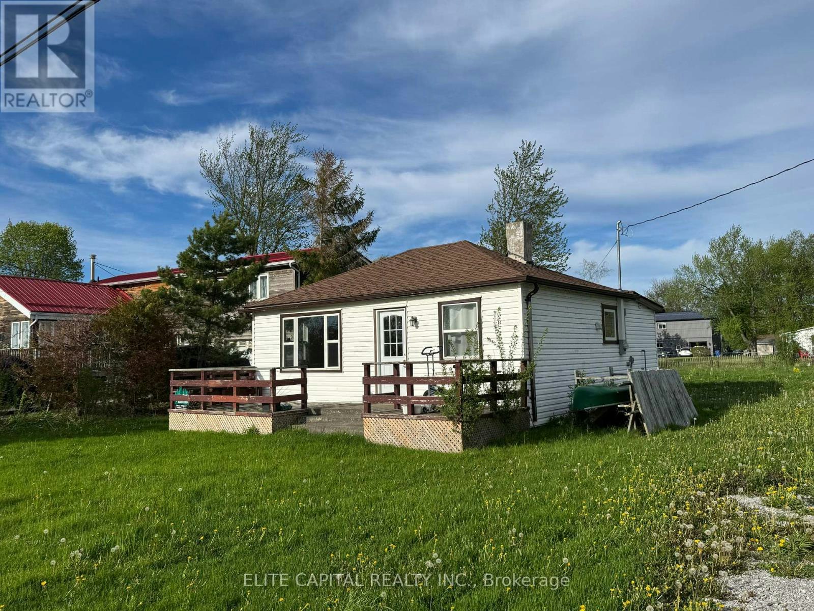 9 Lambrook Drive, Georgina, ON, L0E 1N0 - 2