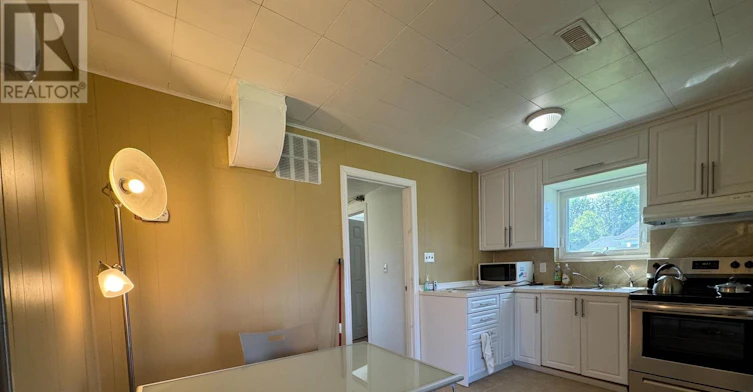 9 Lambrook Drive, Georgina, ON, L0E 1N0 - 8