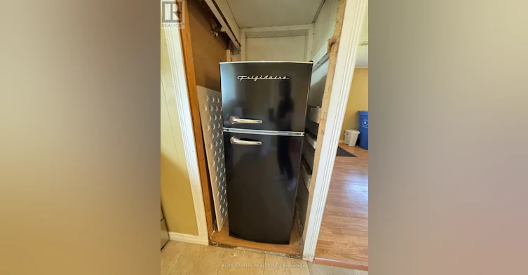 9 Lambrook Drive, Georgina, ON, L0E 1N0 - 9