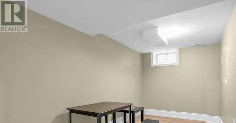 LOWER-133 Meadowvale Drive, Toronto, ON, M8Z 3K2 - 6