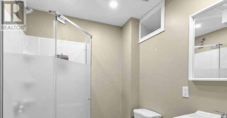 LOWER-133 Meadowvale Drive, Toronto, ON, M8Z 3K2 - 14
