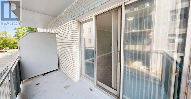 8-4 Superior Avenue, Toronto, ON, M8V 2M4 - 18