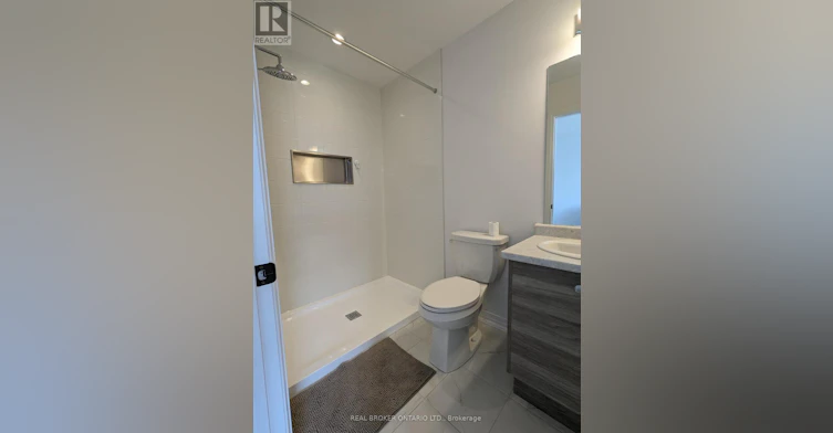 70-461 Blackburn Drive, Brantford, ON, N3T 0W9 - 9