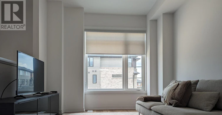 70-461 Blackburn Drive, Brantford, ON, N3T 0W9 - 2