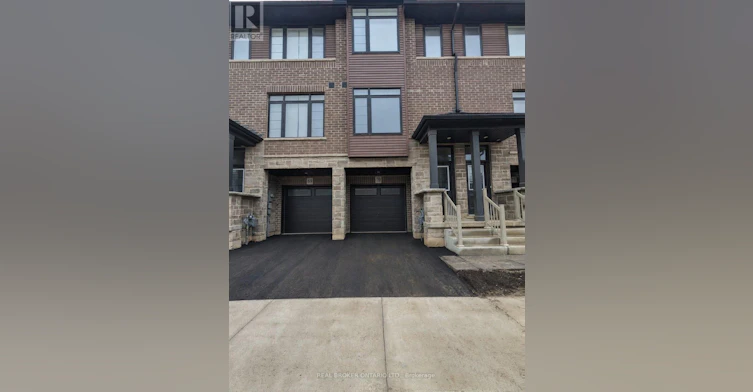 70-461 Blackburn Drive, Brantford, ON, N3T 0W9