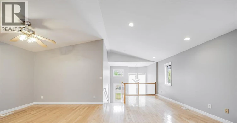 4231 Whiskey Avenue, Windsor, ON, N9G 3B2 - 6