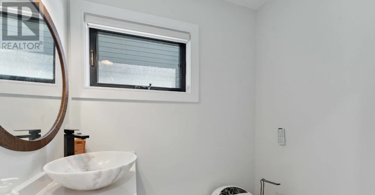 187 Carleton Avenue, Ottawa, ON, K1Y 0J5 - 22