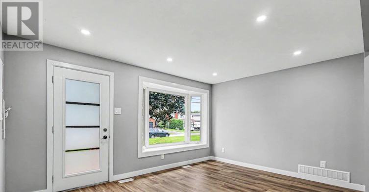 1-1936 Belcourt Boulevard, Ottawa, ON, K1C 1M5 - 5