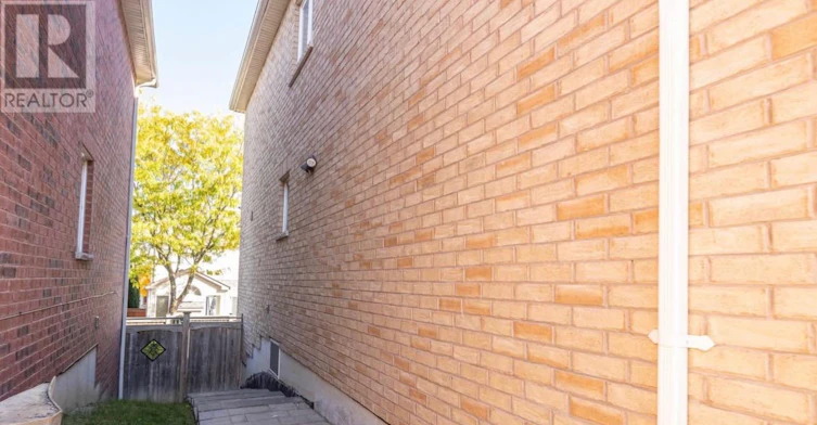 BASEMENT-21 Denbury Court, Whitby, ON, L1M 0H5 - 7