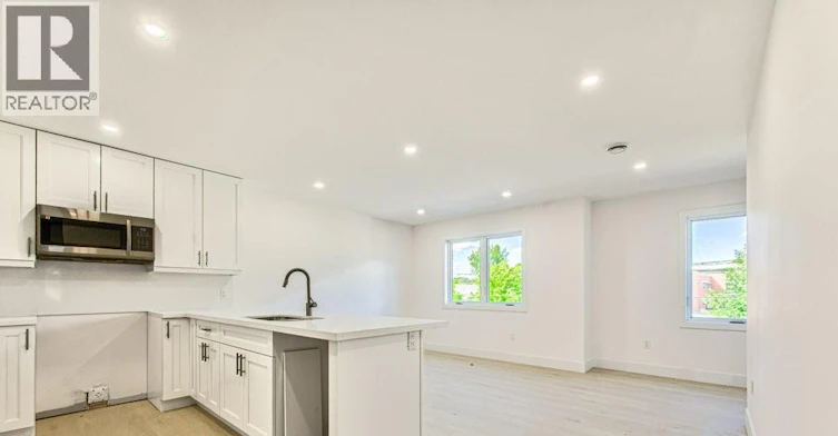 2-64 Gage Avenue, Kitchener, ON, N2G 2E2 - 3