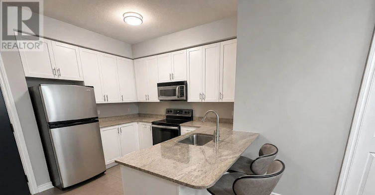 212-3504 Hurontario Street, Mississauga, ON, L5B 0B9 - 2