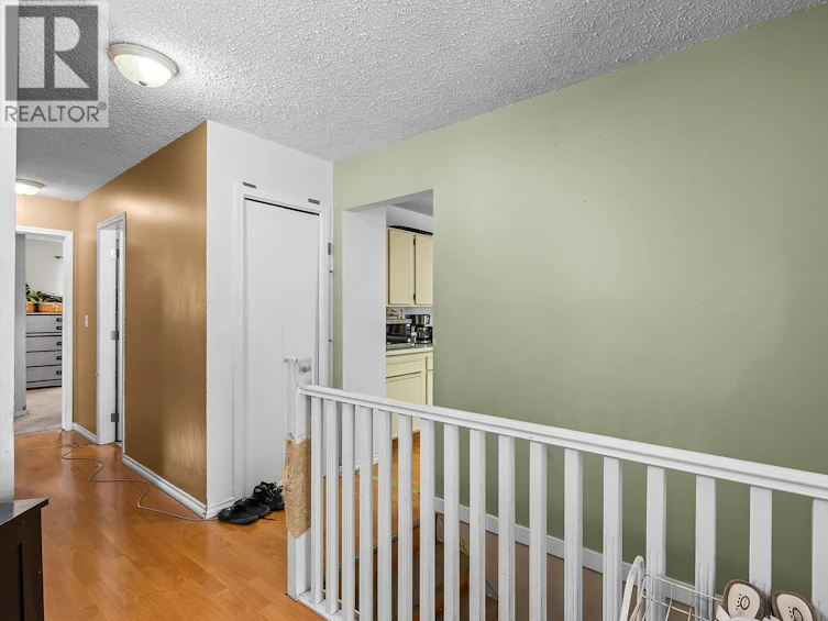3374 Mcmillan Road, West Kelowna, BC, V4T 1H1 - 11