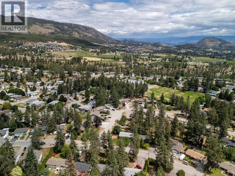 3374 Mcmillan Road, West Kelowna, BC, V4T 1H1 - 38