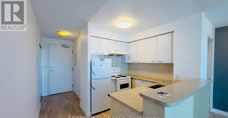 1702-38 Lee Centre Drive, Toronto, ON, M1H 3J7 - 2