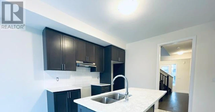 15 Wesley Brooks Street, Clarington, ON, L1B 0W1 - 5