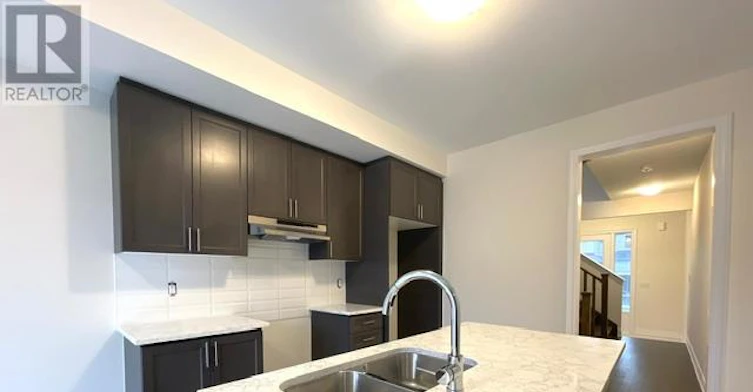 15 Wesley Brooks Street, Clarington, ON, L1B 0W1 - 11