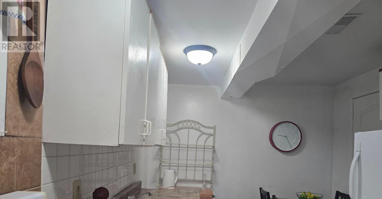 BSMT-9 Shademaster Court, Toronto, ON, M1B 1Y5 - 12