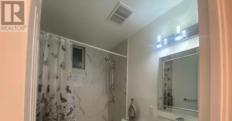 205-895 Kennedy Road, Toronto, ON, M1K 2E9 - 13