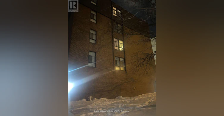205-895 Kennedy Road, Toronto, ON, M1K 2E9 - 12
