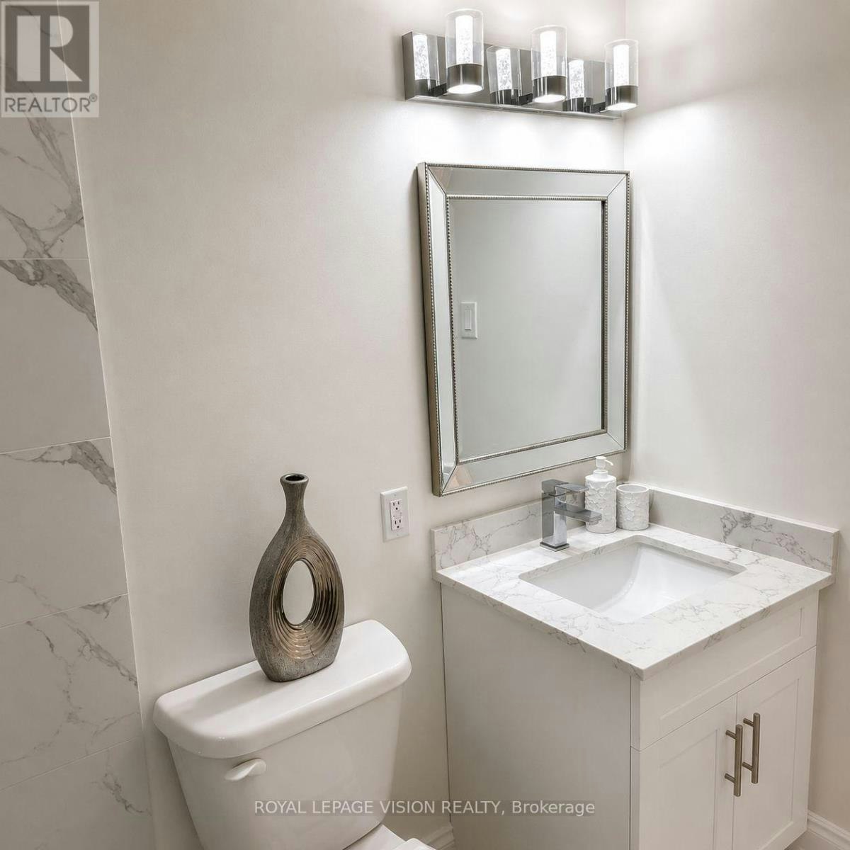 205-895 Kennedy Road, Toronto, ON, M1K 2E9 - 6