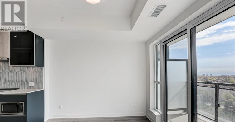 619-405 Dundas Street W, Oakville, ON, L6M 5P9 - 18
