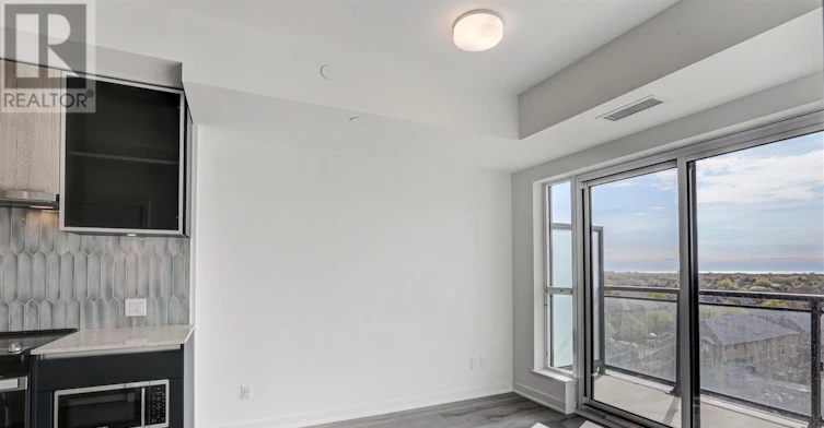 619-405 Dundas Street W, Oakville, ON, L6M 5P9 - 17