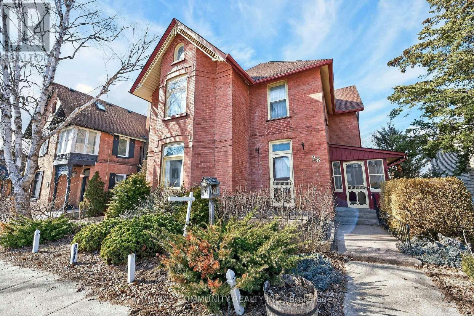 28 Queen Street, Innisfil, ON, L0L 1L0