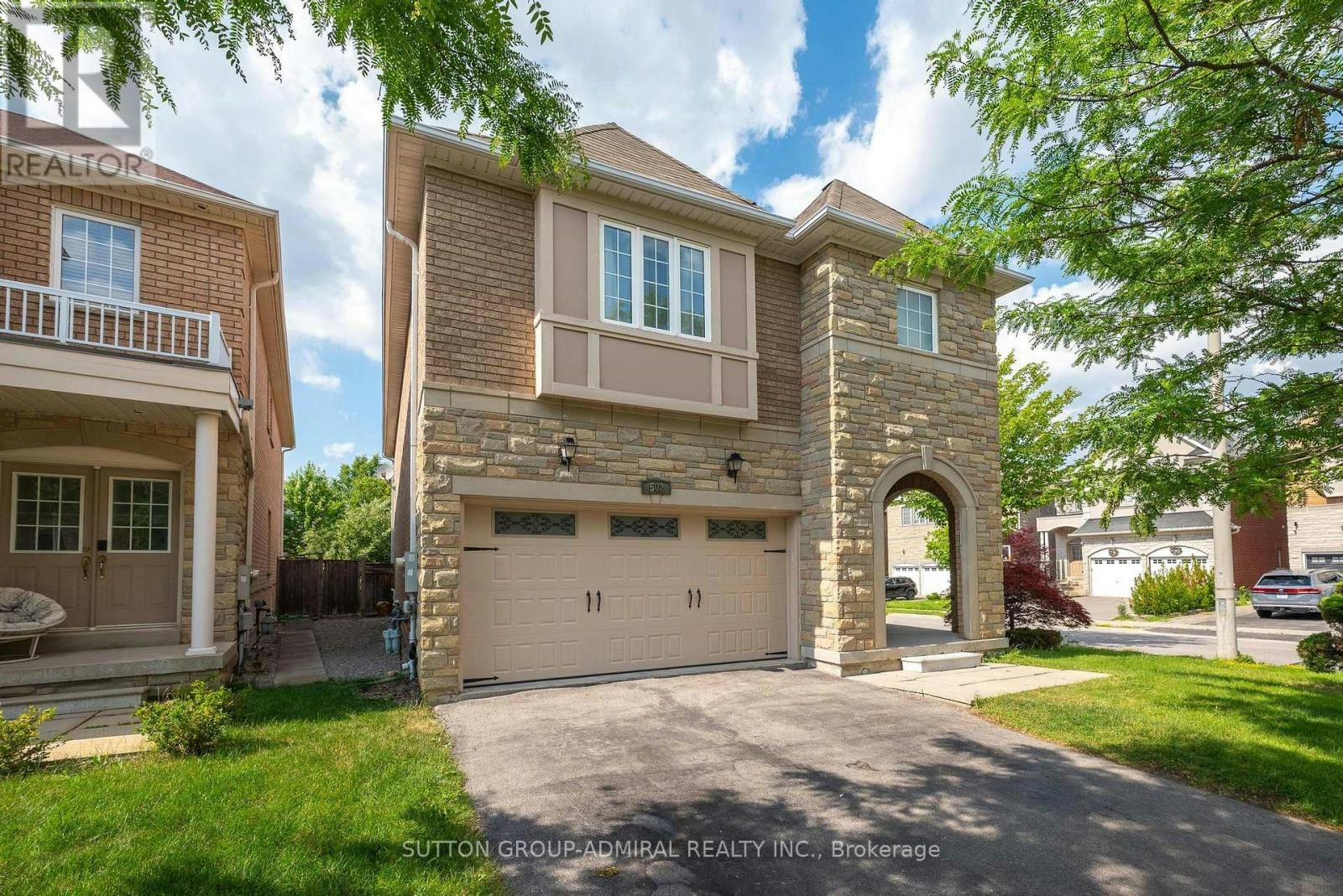502 Apple Blossom Drive, Vaughan, ON, L4J 9A3
