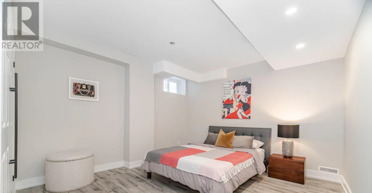 1298 Bunsden Avenue, Mississauga, ON, L5H 3T9 - 34