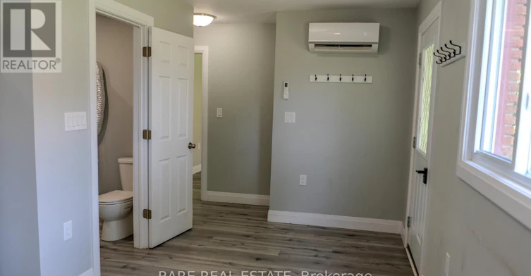 2-7 Plazaway Street, Welland, ON, L3C 4J6 - 9