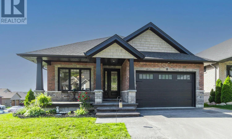 8 Tackaberry Drive
