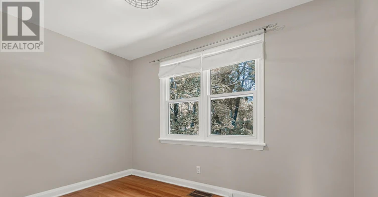 427 Pleasant Park Road, Ottawa, ON, K1H 5M9 - 26