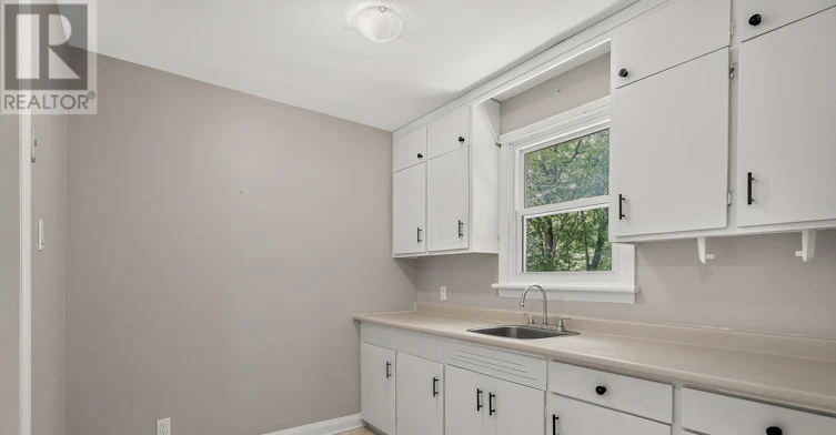 427 Pleasant Park Road, Ottawa, ON, K1H 5M9 - 16