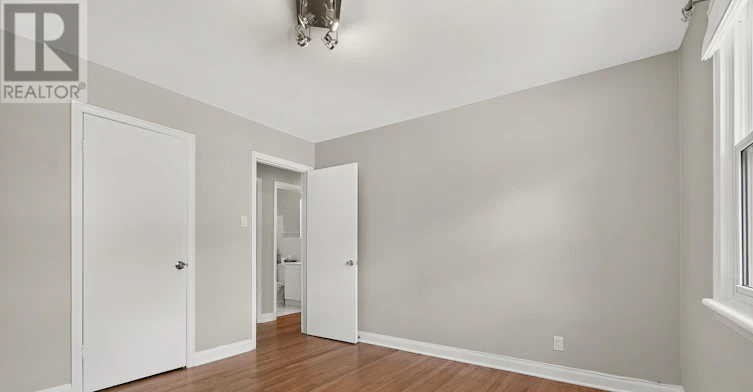427 Pleasant Park Road, Ottawa, ON, K1H 5M9 - 25