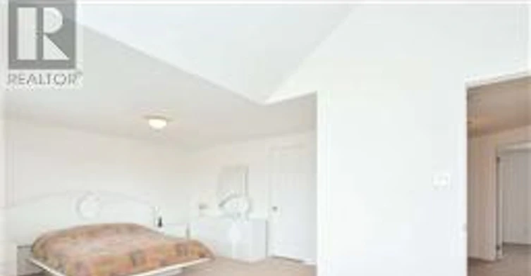 MAIN-22 Clairfields Drive W, Guelph, ON, N1G 5H5 - 17
