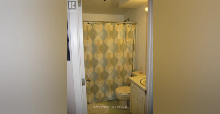 3-196 Carlton Street, Toronto, ON, M5A 2K8 - 5