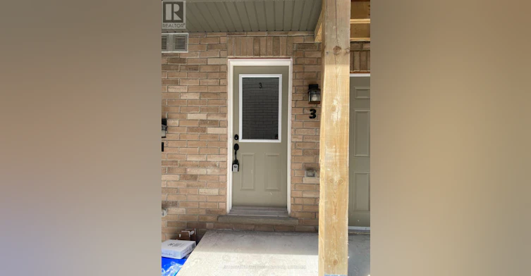 3-9 Hay Lane, Barrie, ON, L9J 0C2 - 2