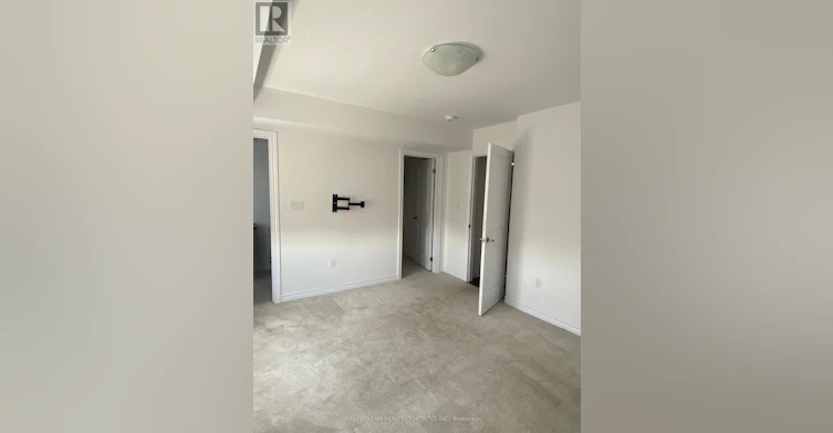 3-9 Hay Lane, Barrie, ON, L9J 0C2 - 12