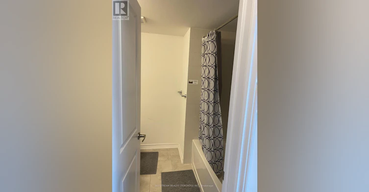 4-9 Hay Lane, Barrie, ON, L9J 0T5 - 12