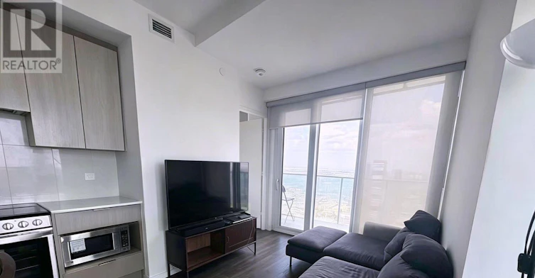 5503-3900 Confederation Parkway, Mississauga, ON, L5B 0M3 - 8