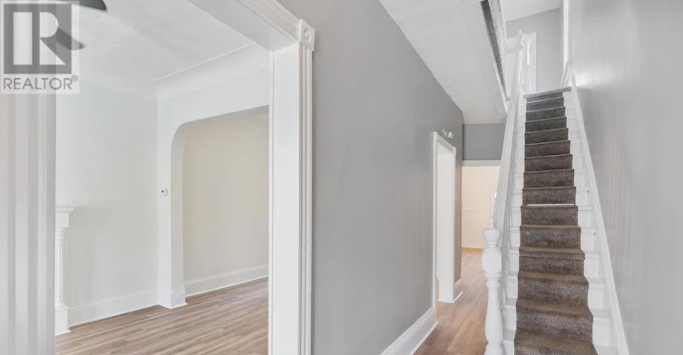 40 Ashley Street, Hamilton, ON, L8L 5S6 - 4