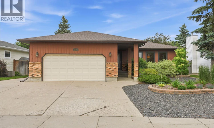 523 Spencer Crescent