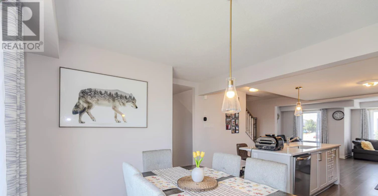 742 Kinstead Pvt Private, Ottawa, ON, K2S 3B3 - 10