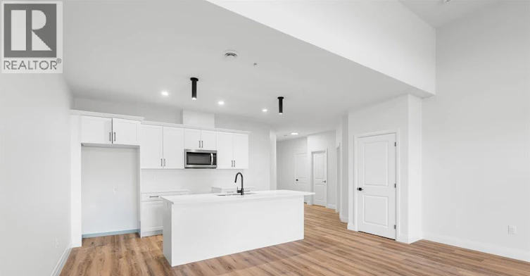 A (UPPER-156 Mclellan Avenue, Amherstburg, ON, N9V 0H1 - 9