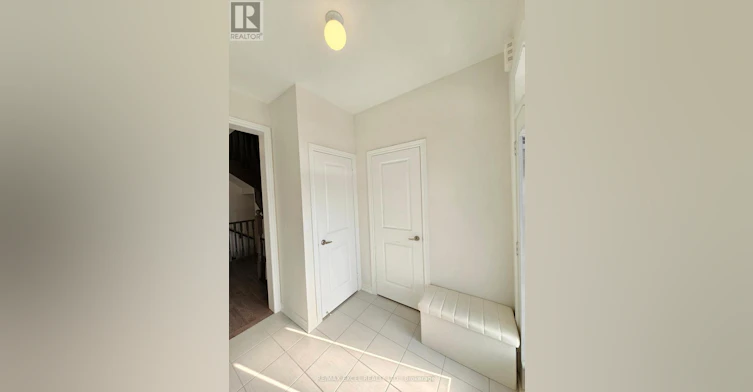 1273 Winding Woods Trail, Pickering, ON, L1X 0R9 - 2