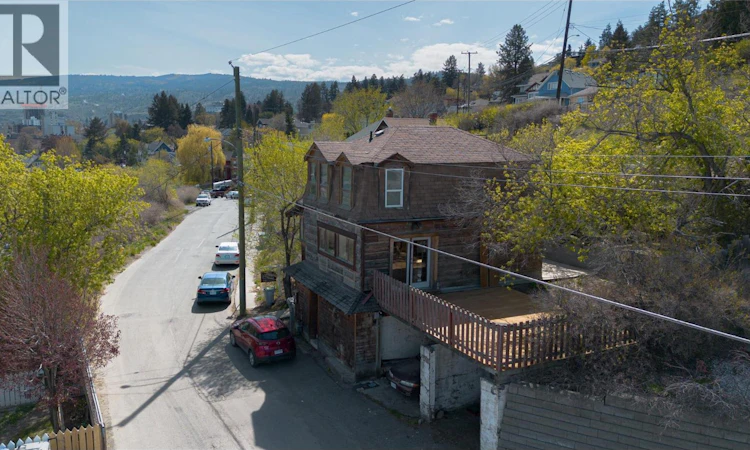 299 W Seymour Street