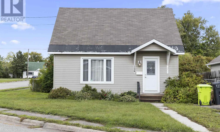 138 Bellevue Avenue