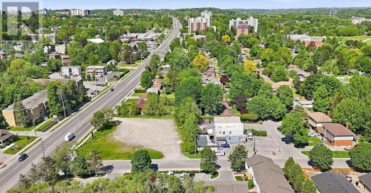 10-215 Commissioners Road, London, ON, N6J 1X9 - 31