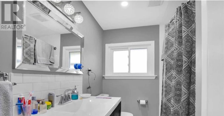 200 Renfro Crescent, London, ON, N5V 3B7 - 11